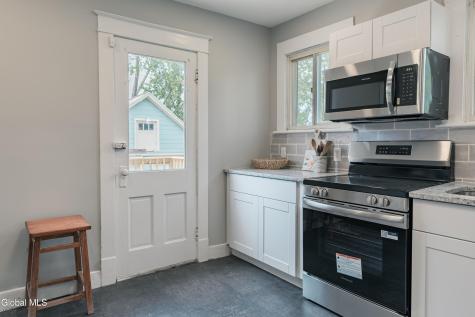 21 Bruen Court Rensselaer NY 12144