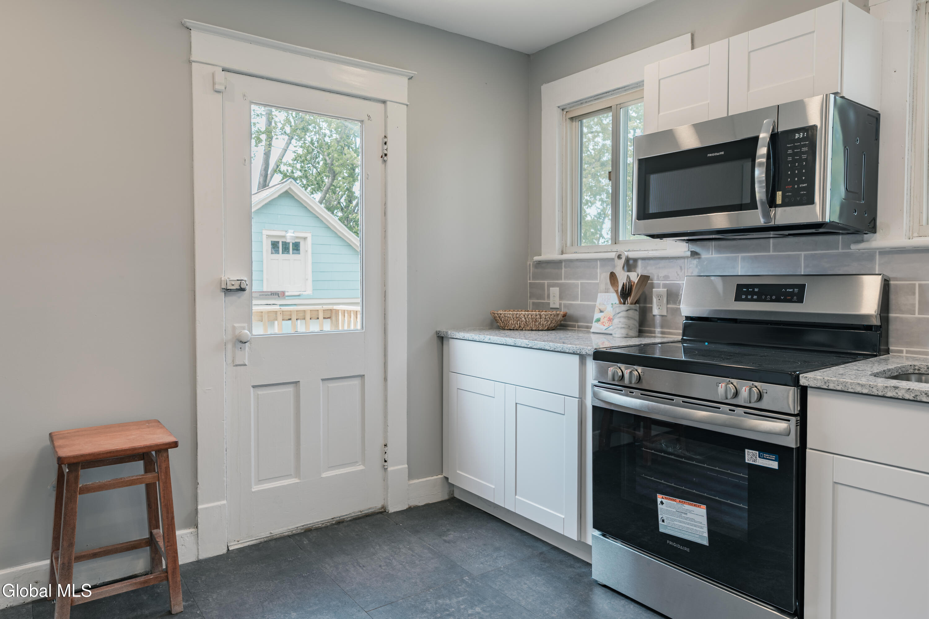 21 Bruen Court Rensselaer NY 12144