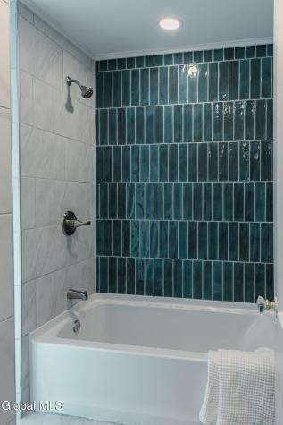 21 Bruen Court Rensselaer NY 12144