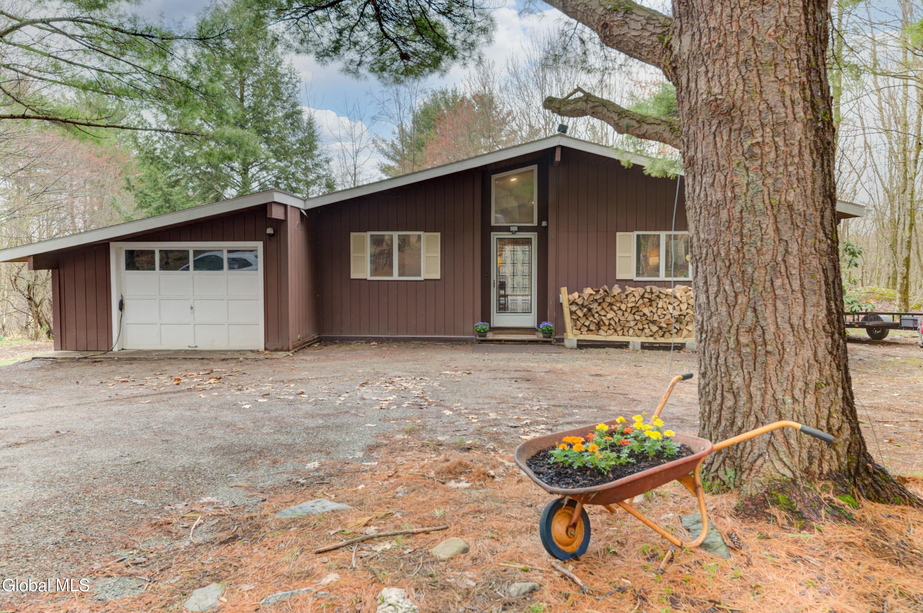 421 Potter Hill Road Petersburgh NY 12138