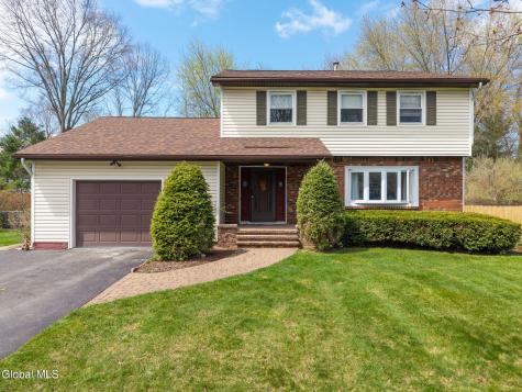 5113 Foxwood Drive Schenectady NY 12303