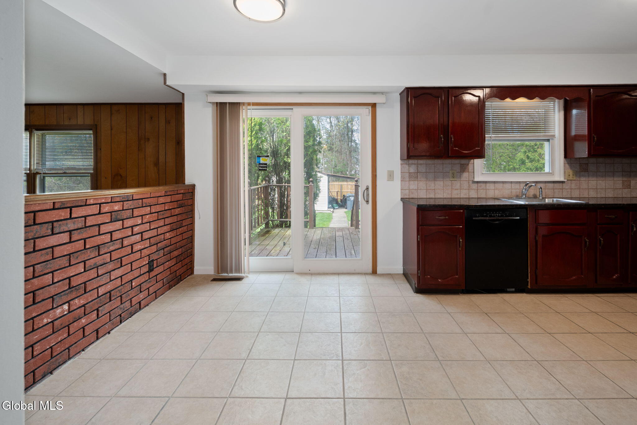 5113 Foxwood Drive Schenectady NY 12303
