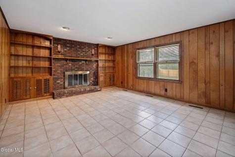 5113 Foxwood Drive Schenectady NY 12303