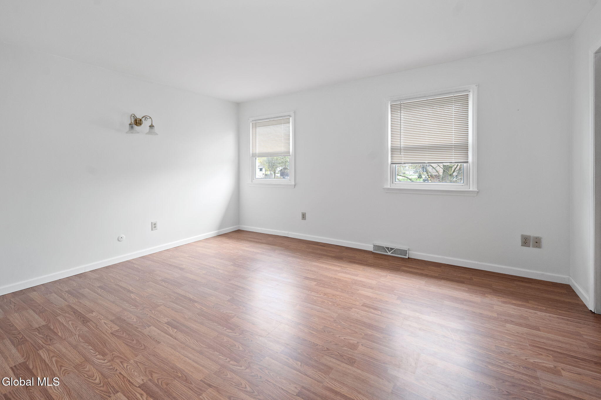 5113 Foxwood Drive Schenectady NY 12303