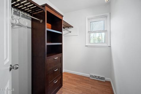 5113 Foxwood Drive Schenectady NY 12303