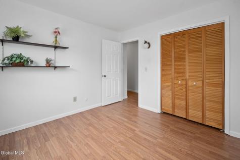 5113 Foxwood Drive Schenectady NY 12303