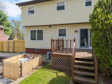 5113 Foxwood Drive Schenectady NY 12303