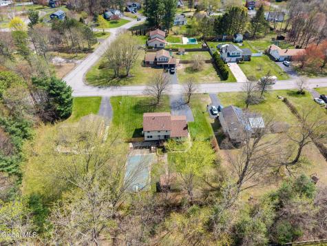 5113 Foxwood Drive Schenectady NY 12303