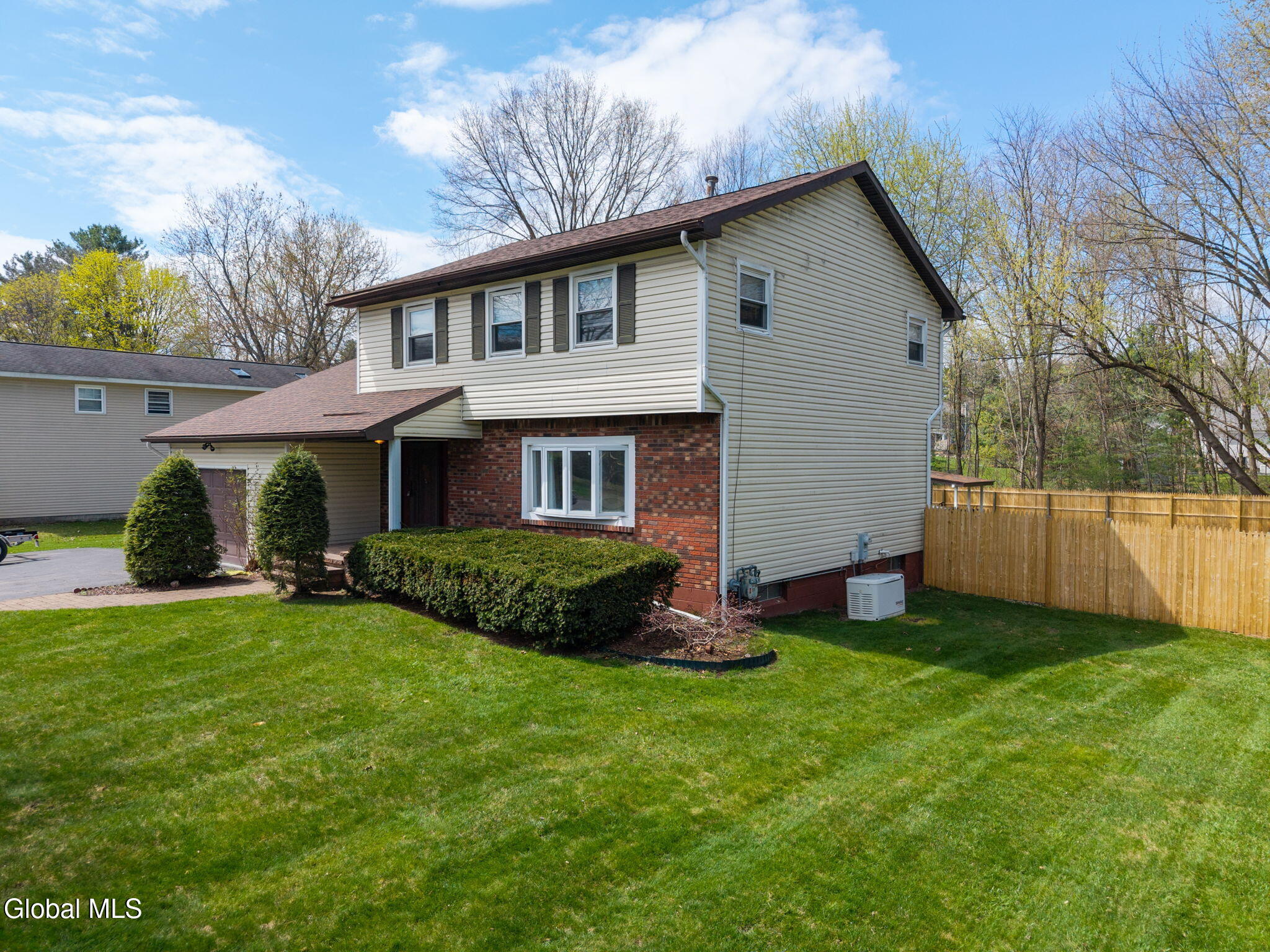 5113 Foxwood Drive Schenectady NY 12303