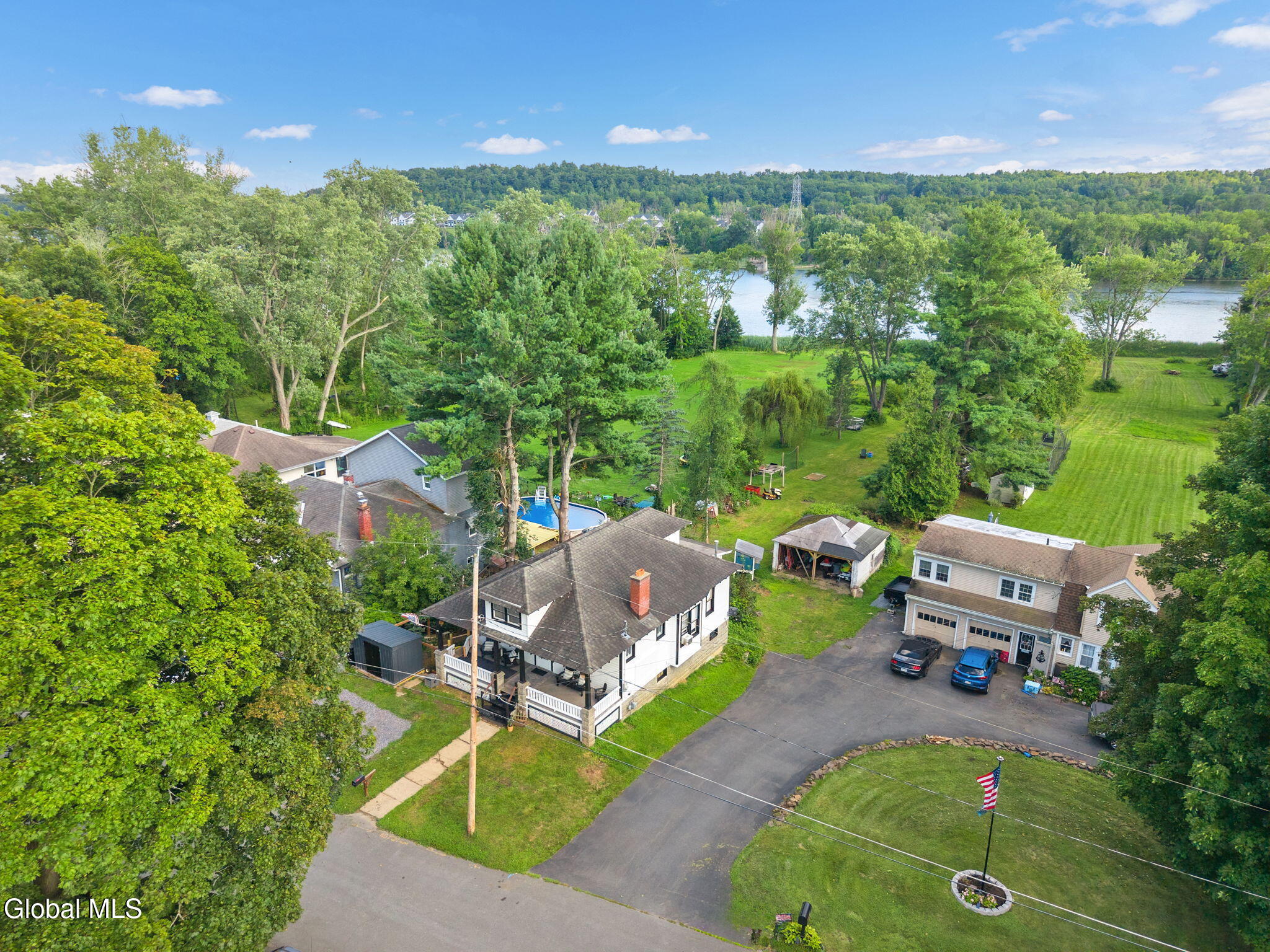 246 Riverside Place Alplaus NY 12008