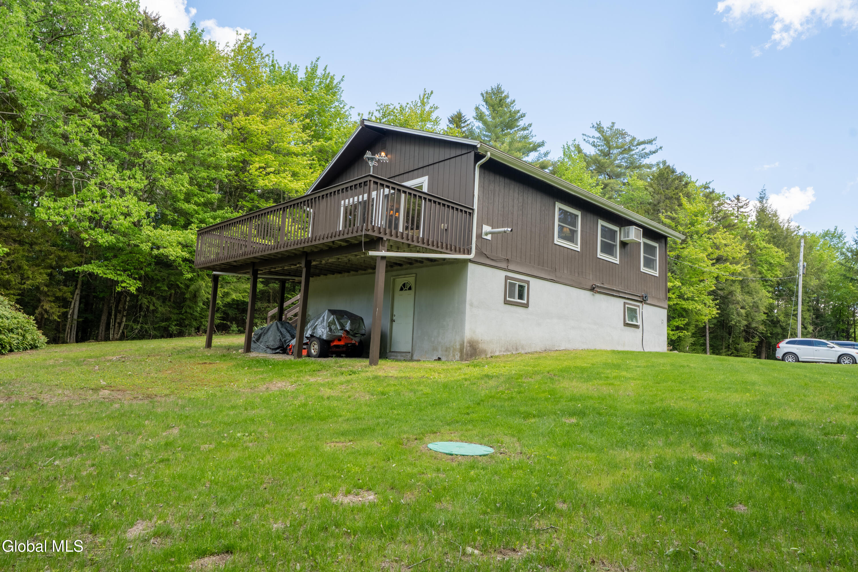 204 Gutha Road Gloversville NY 12078