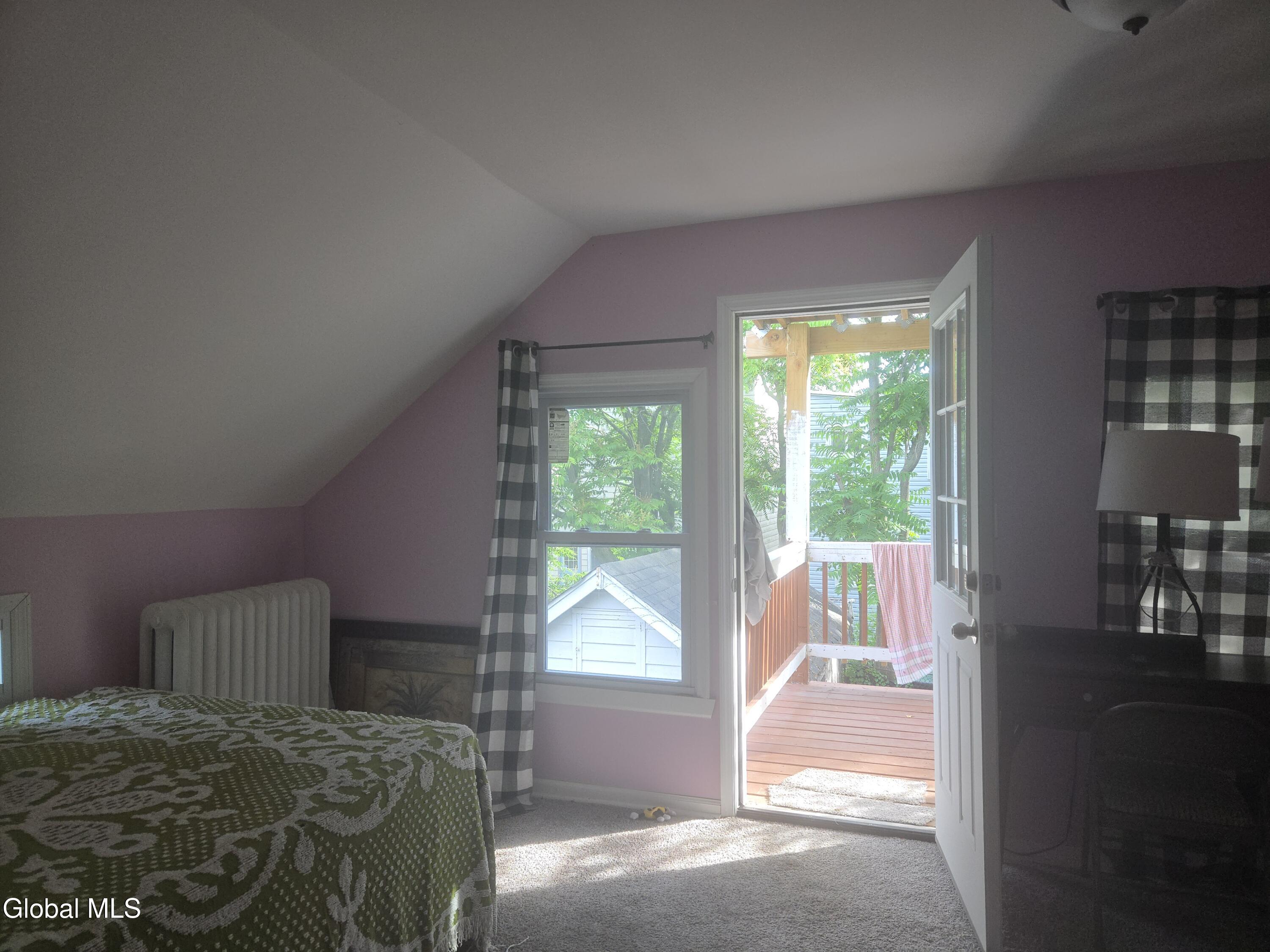 86 Benson Street Albany NY 12206