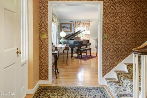 43 East Road Troy NY 12180