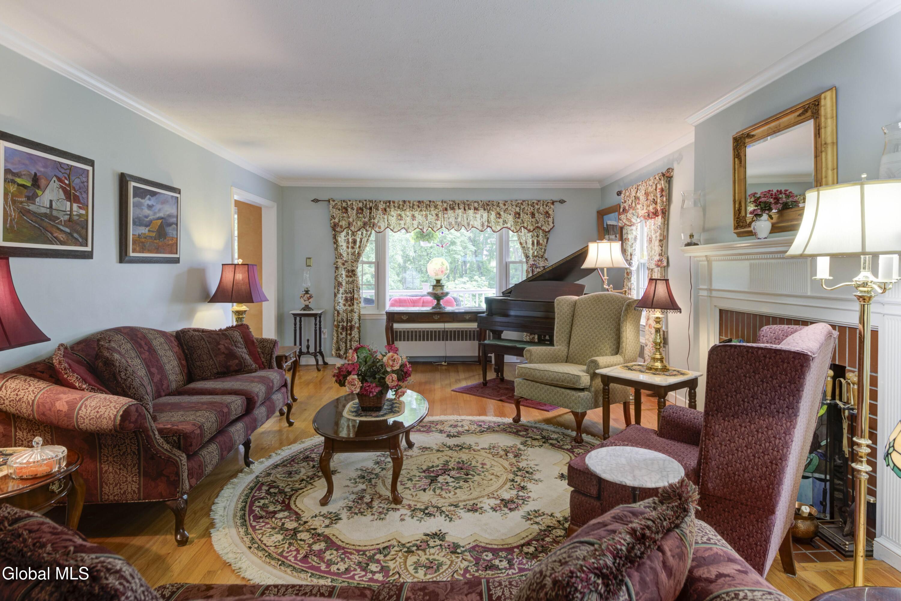 43 East Road Troy NY 12180