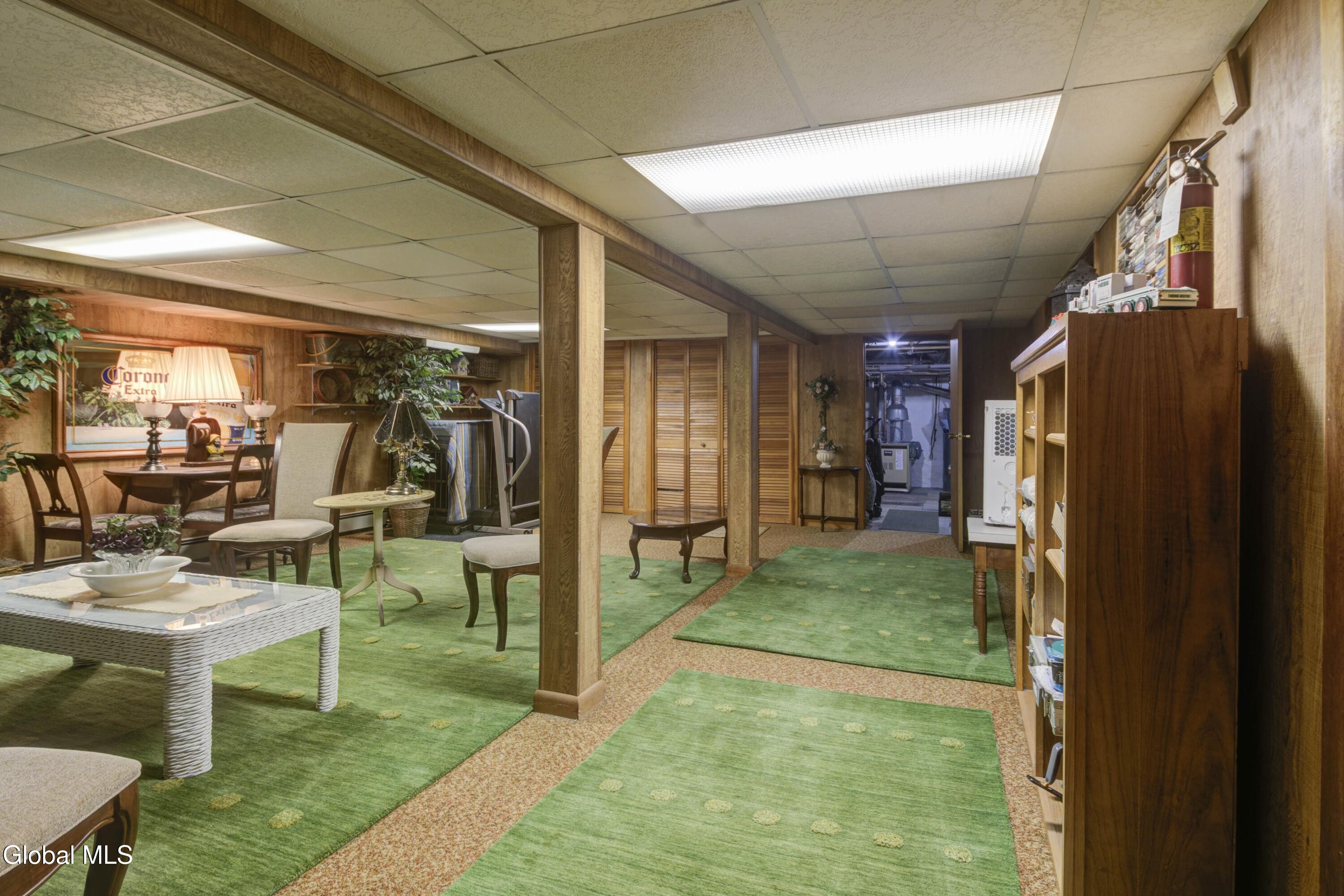 43 East Road Troy NY 12180
