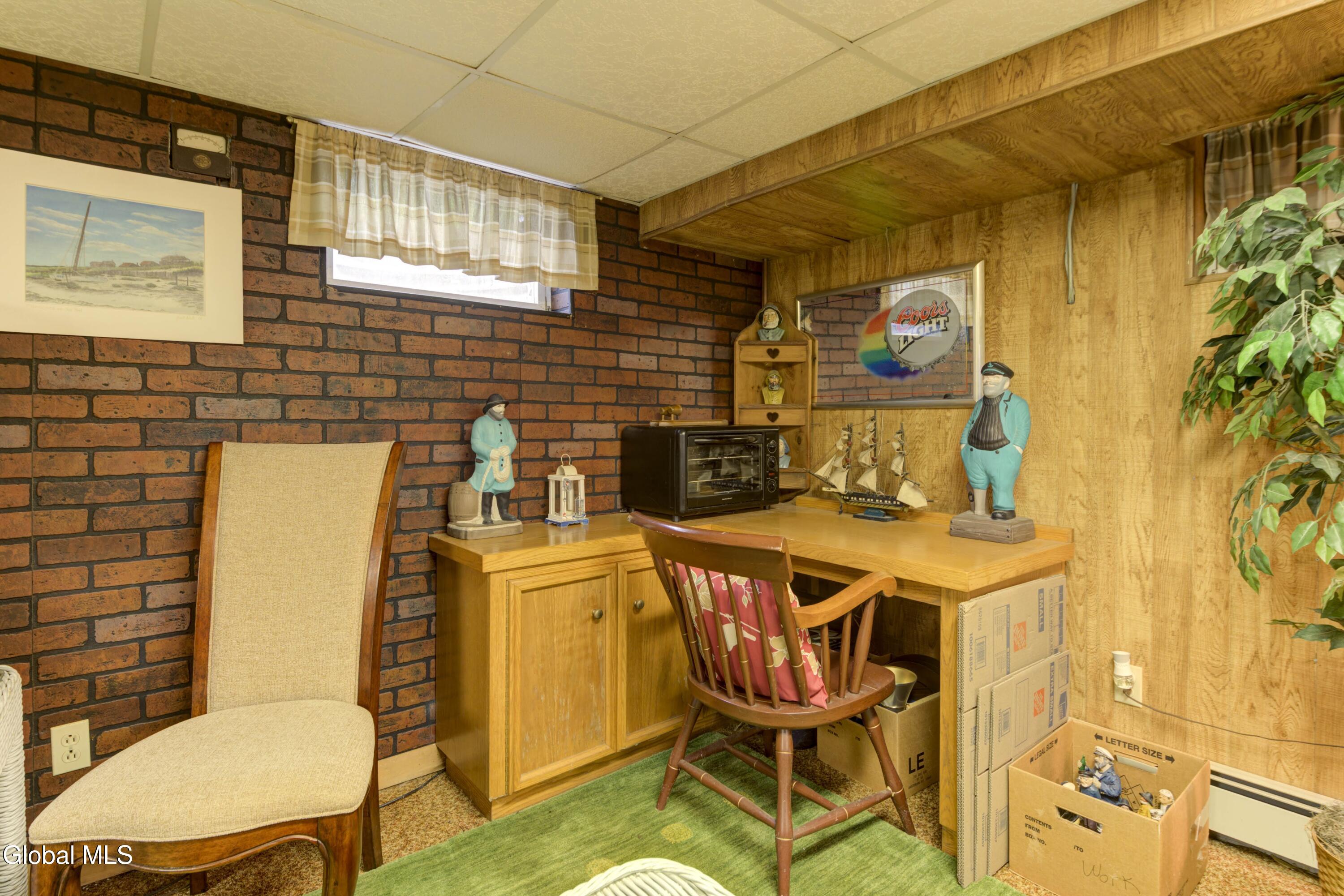 43 East Road Troy NY 12180