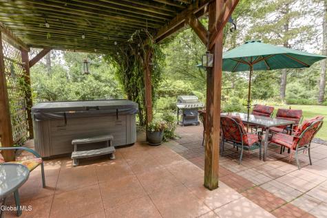43 East Road Troy NY 12180