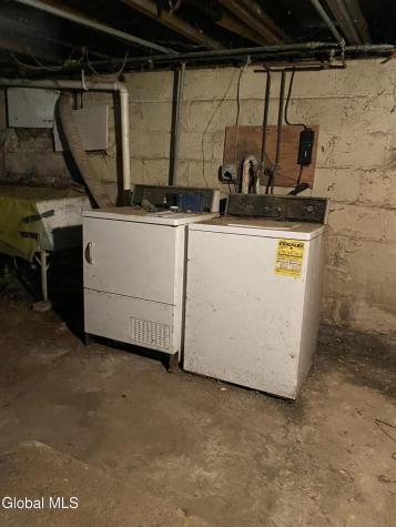 2103 Plum Niskayuna NY 12309