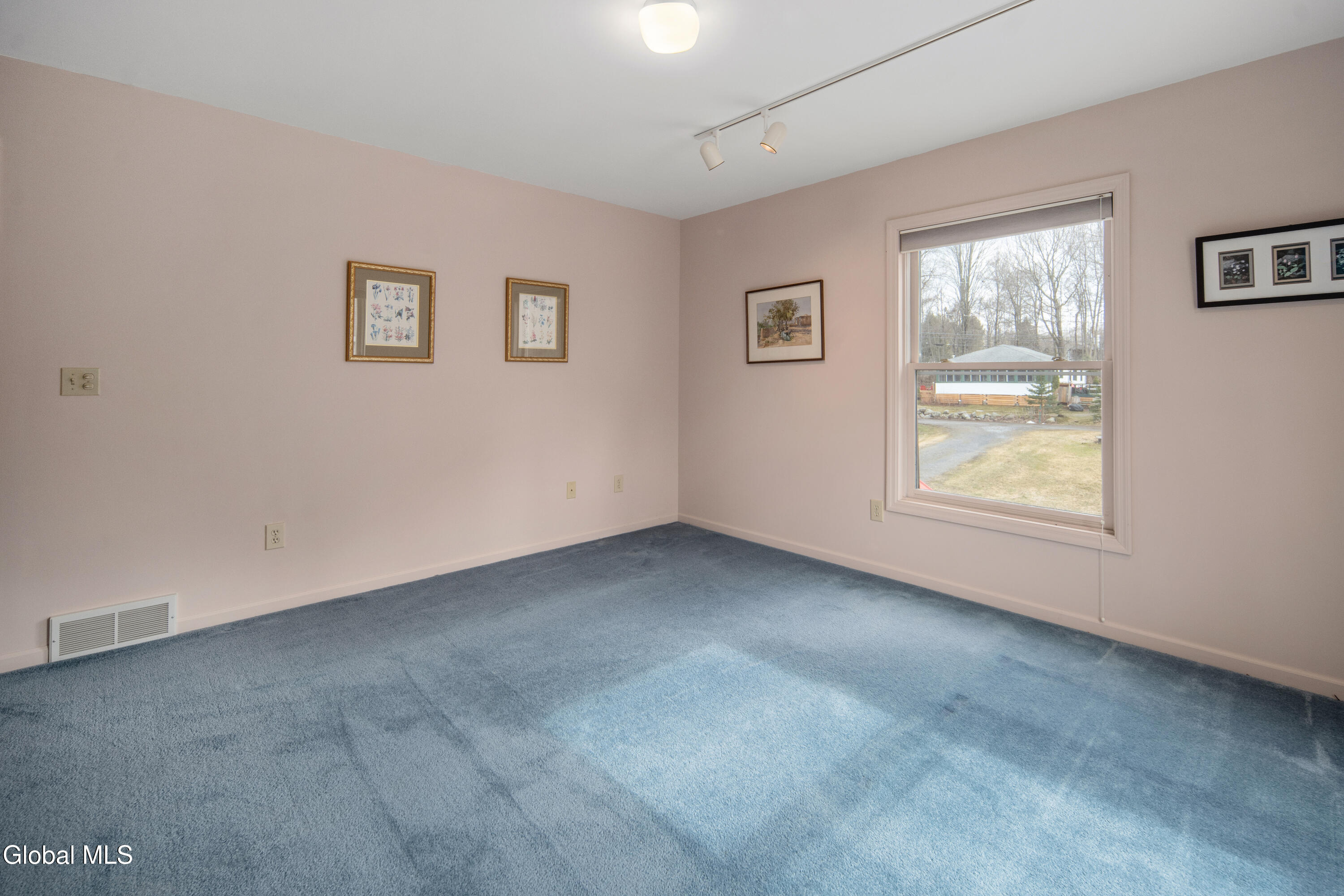 130 Van Allen Lane Broadalbin NY 12025