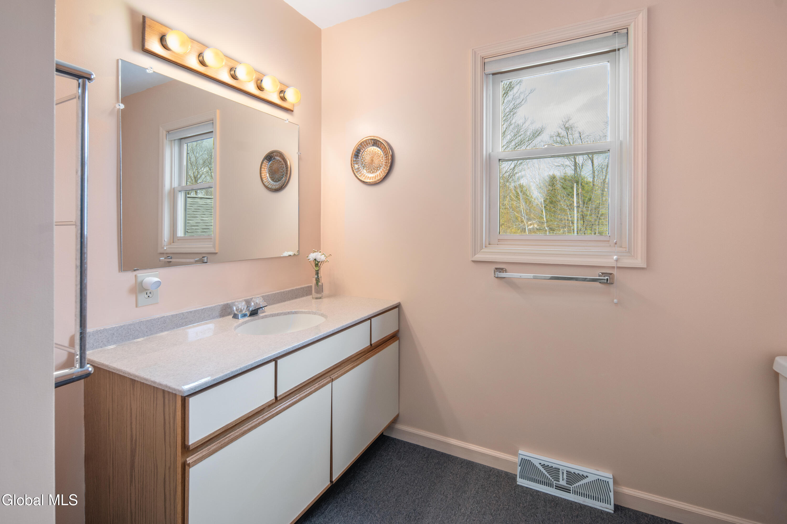 130 Van Allen Lane Broadalbin NY 12025