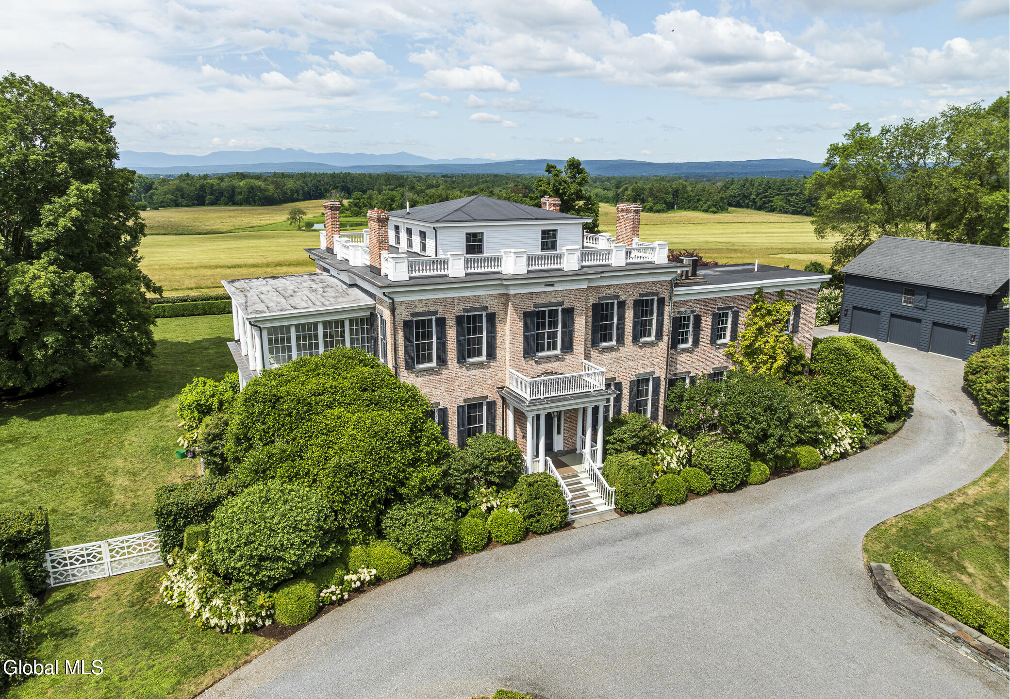 199 Eichybush Road Kinderhook NY 12106