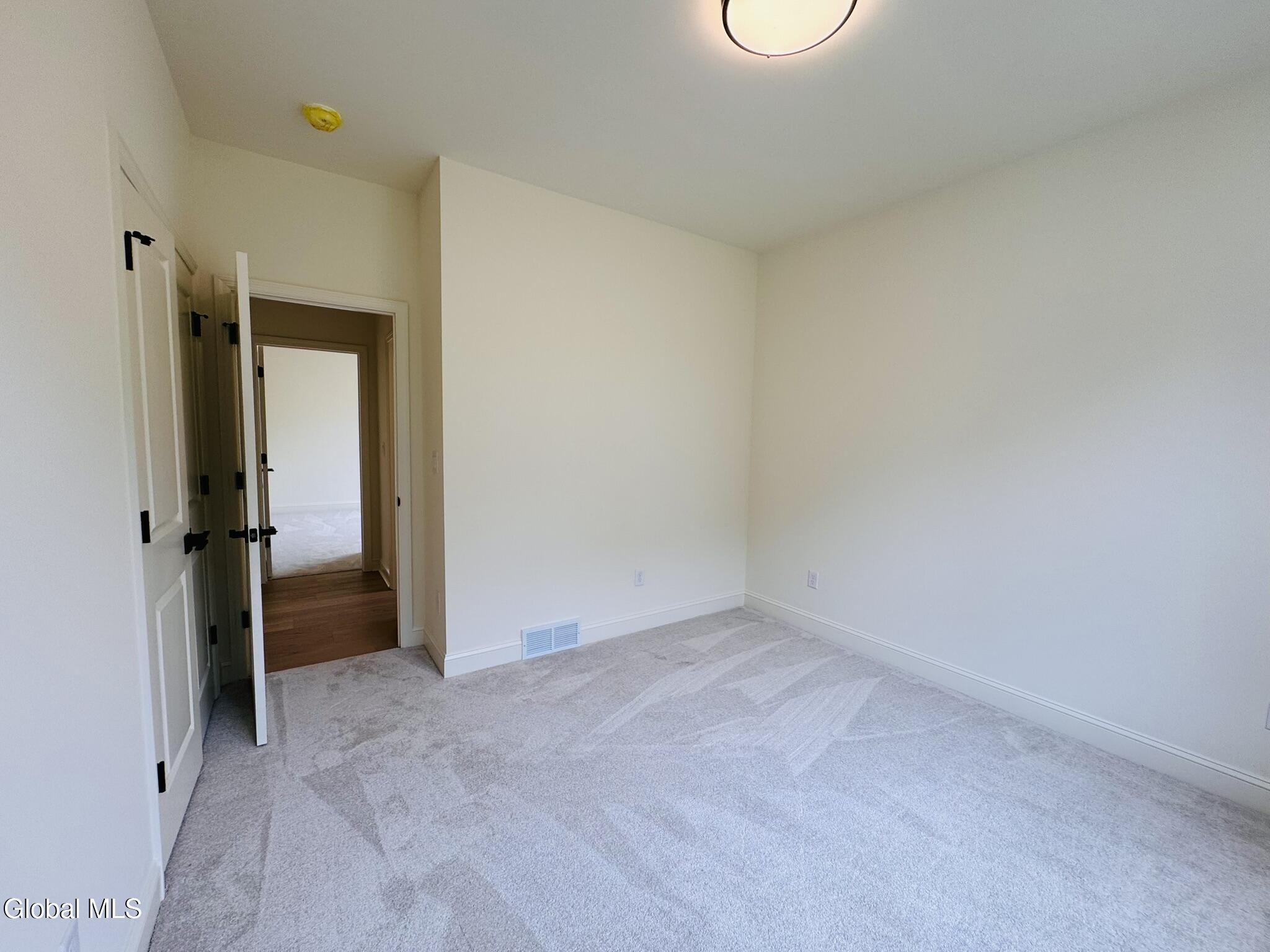 103 Maxwell Road Latham NY 12110