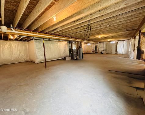 103 Maxwell Road Latham NY 12110