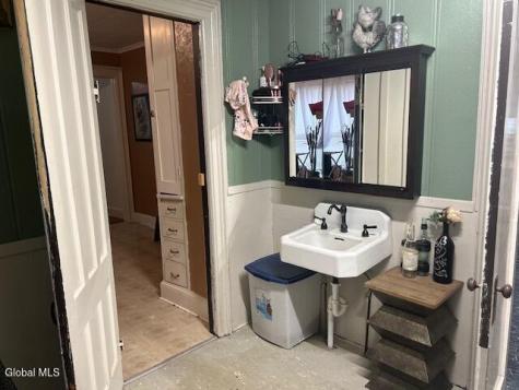 104 Prospect Avenue Gloversville NY 12078