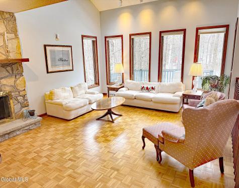 4 Van Court Queensbury NY 12804