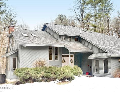 4 Van Court Queensbury NY 12804