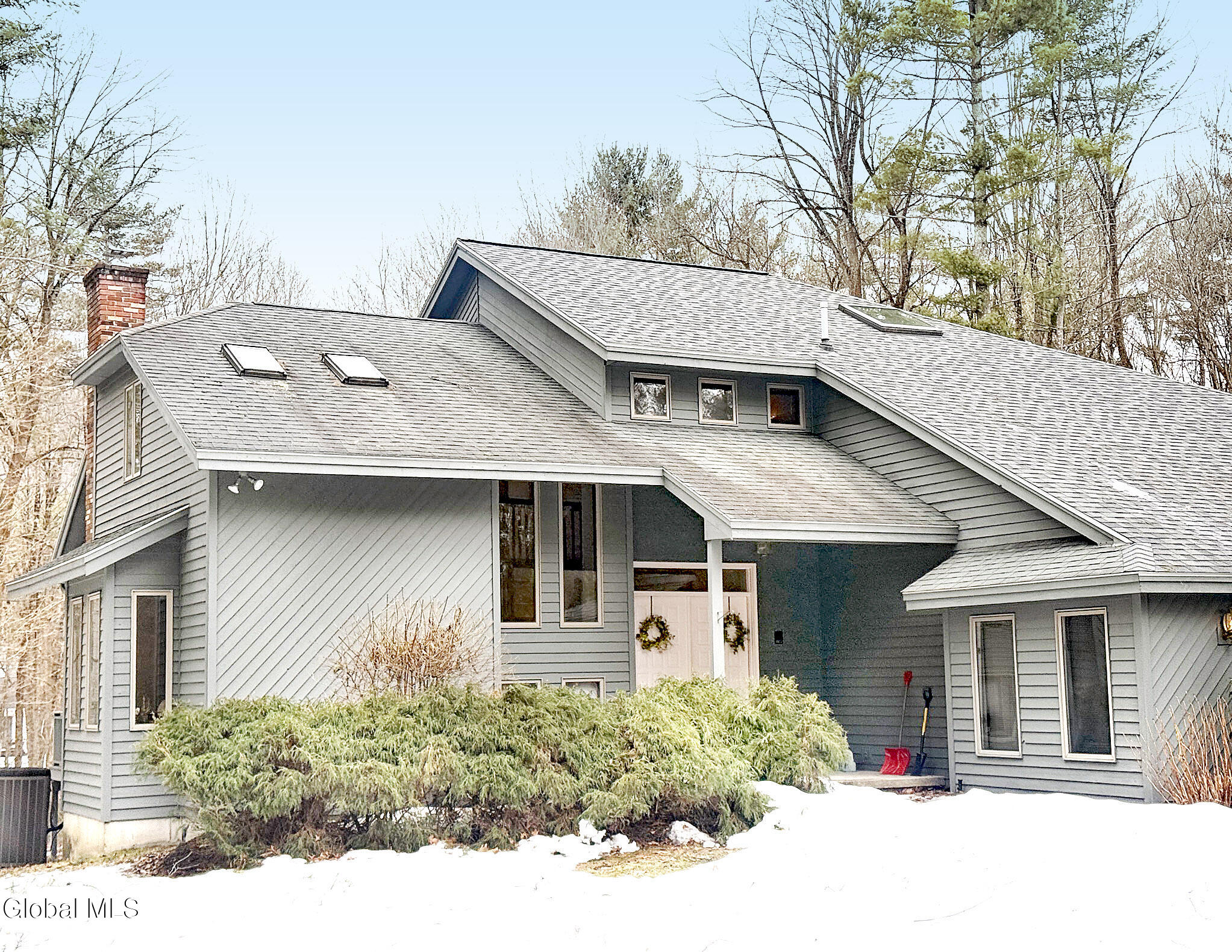 4 Van Court Queensbury NY 12804