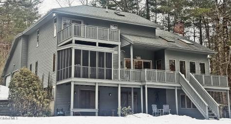 4 Van Court Queensbury NY 12804