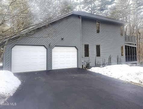 4 Van Court Queensbury NY 12804