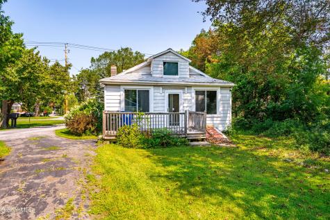 130 Manor Avenue Cohoes NY 12047