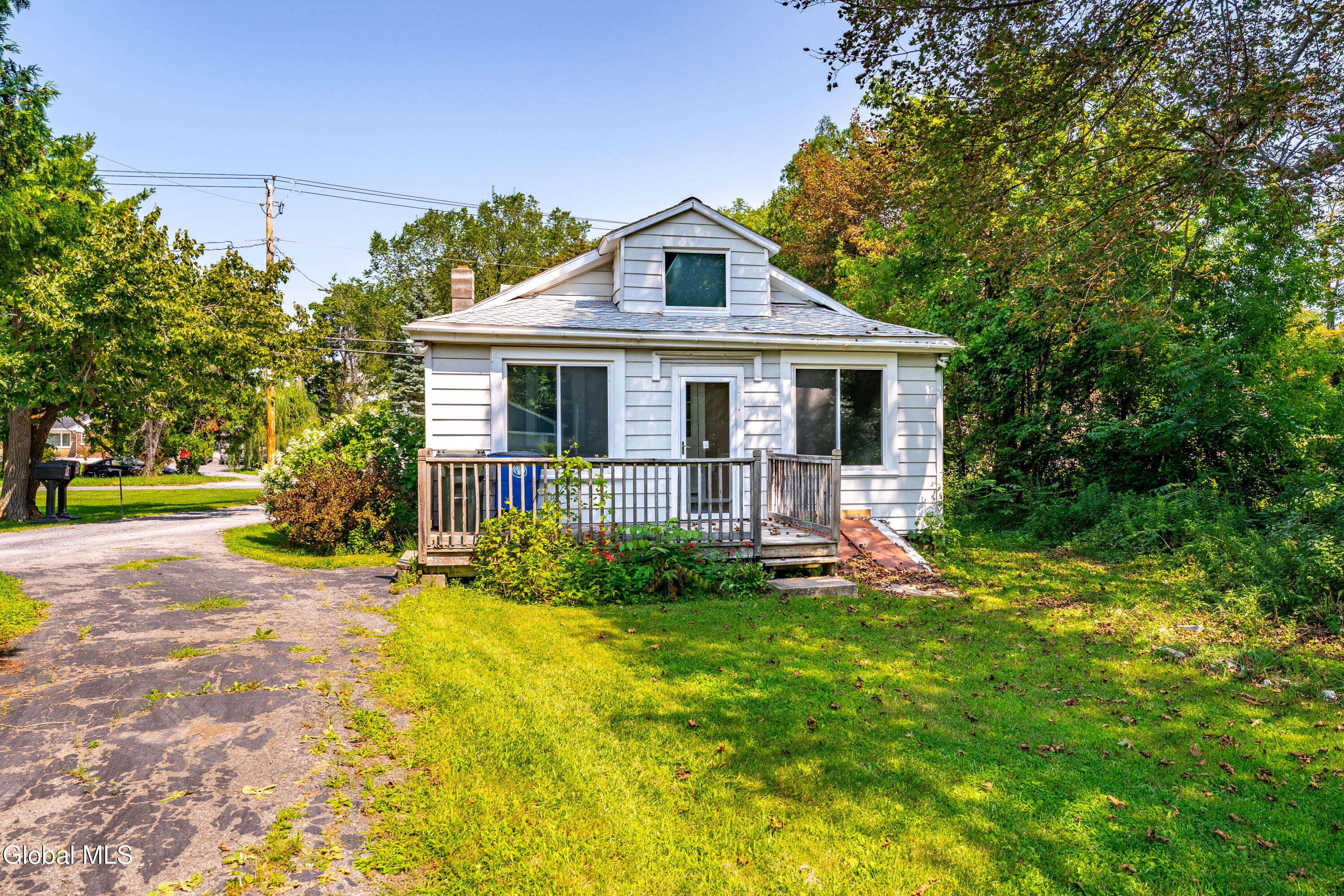 130 Manor Avenue Cohoes NY 12047
