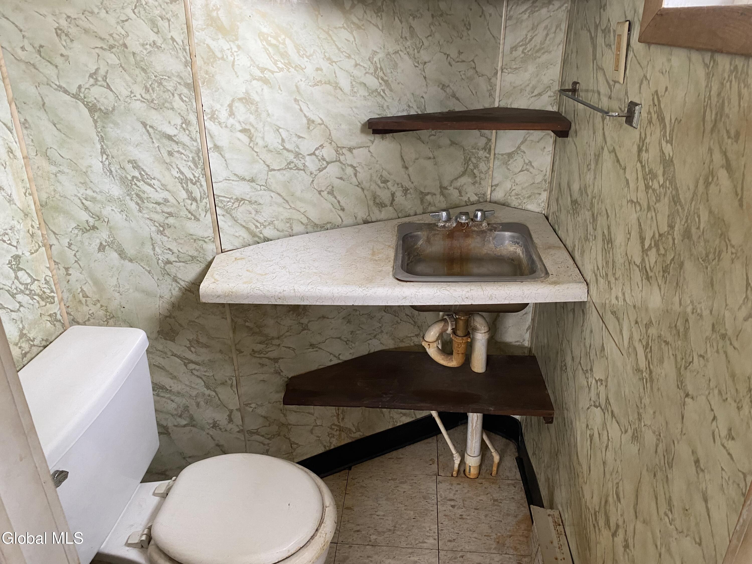 110 Maple Lane Fort Hunter NY 12069