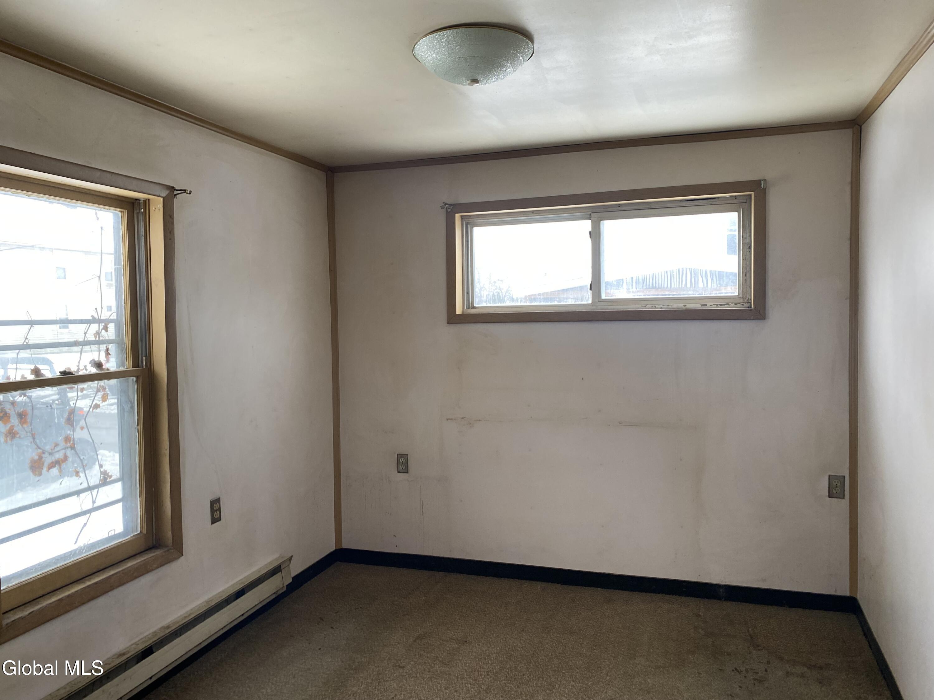 110 Maple Lane Fort Hunter NY 12069