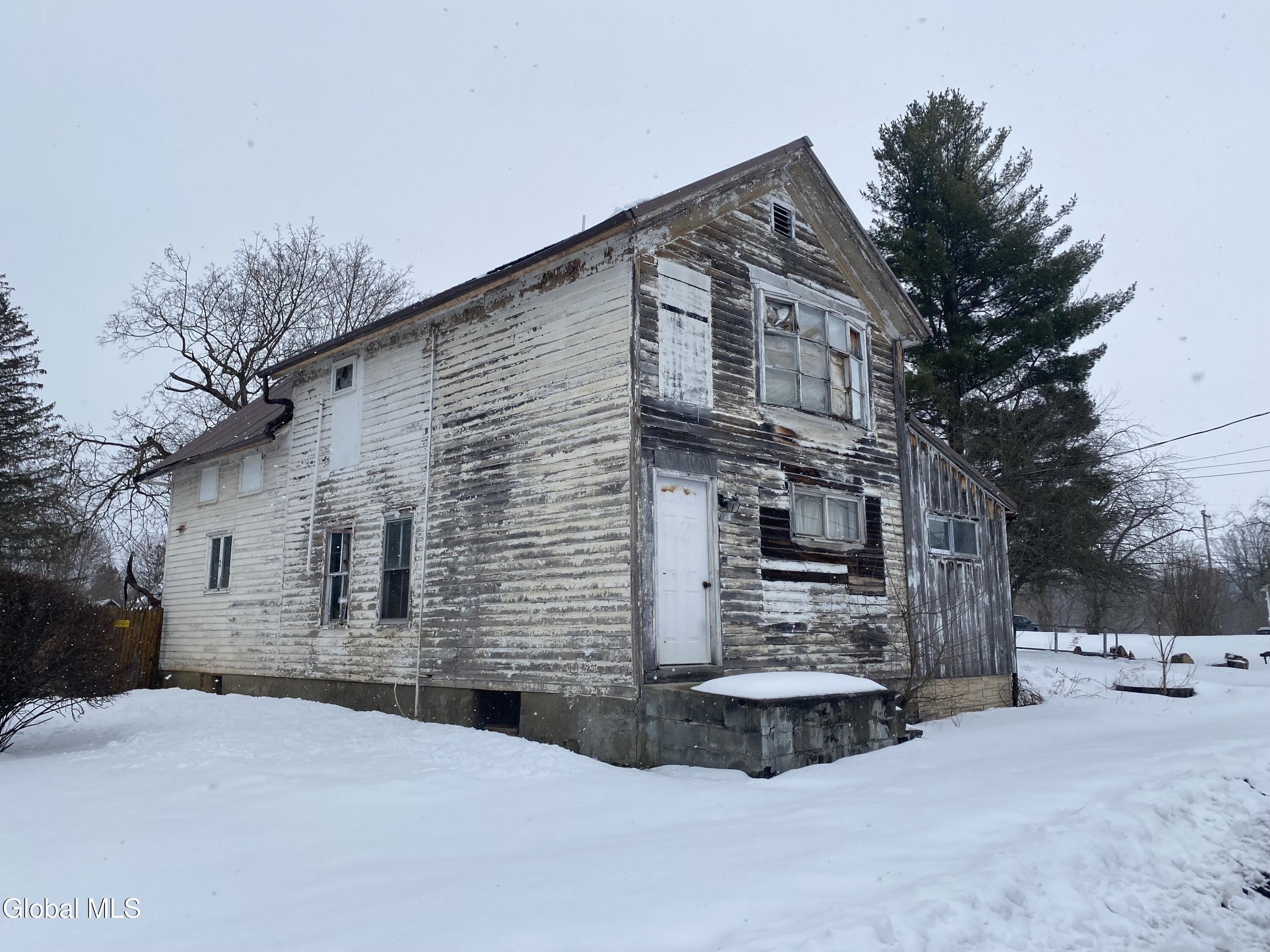 110 Maple Lane Fort Hunter NY 12069