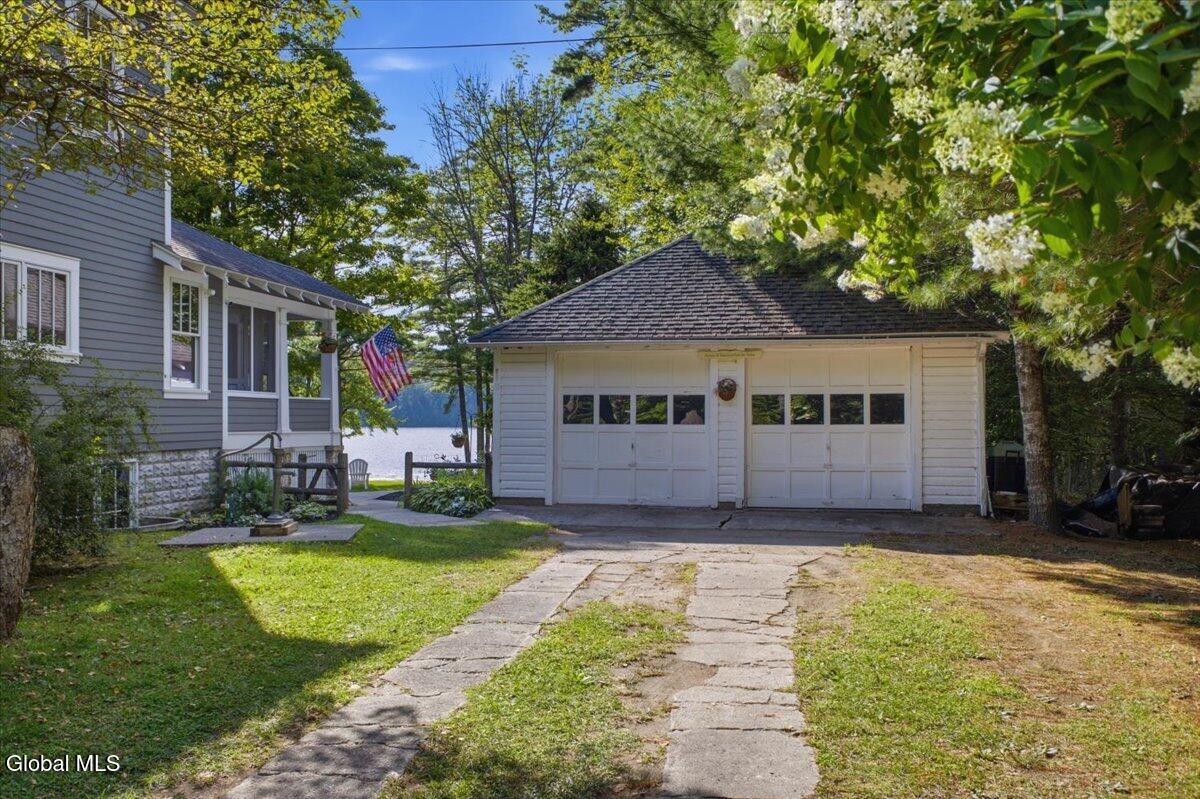 837 Atateka Drive Chestertown NY 12817
