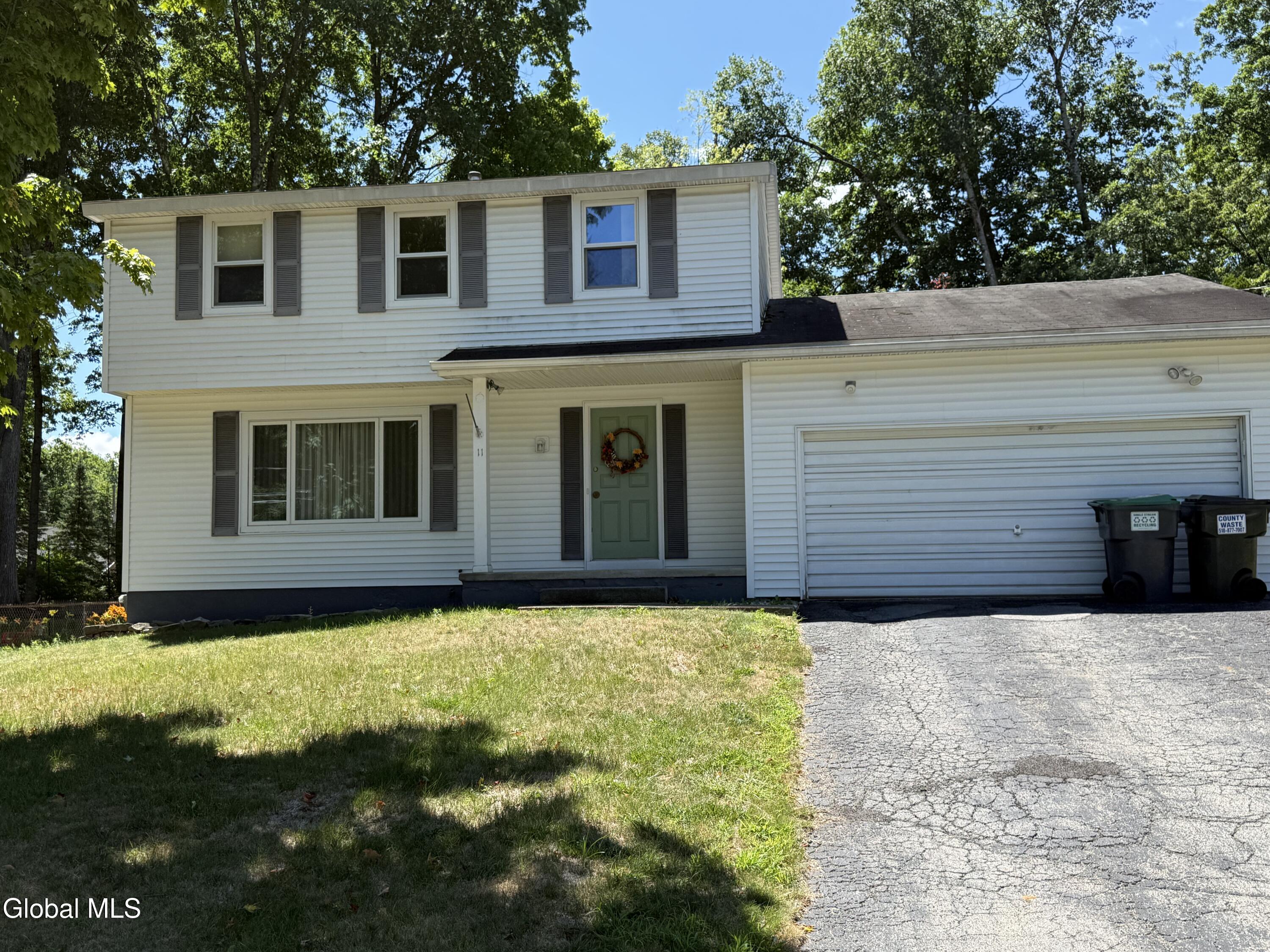 11 Wampum Drive Saratoga Springs NY 12866