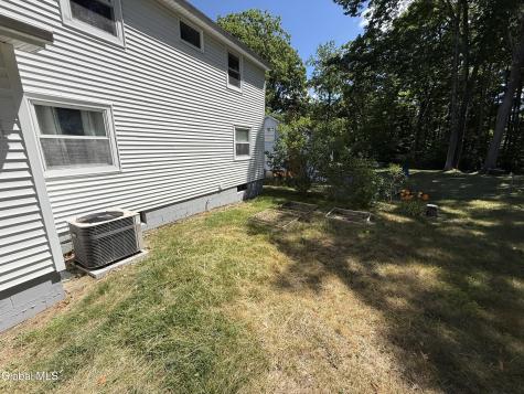 11 Wampum Drive Saratoga Springs NY 12866