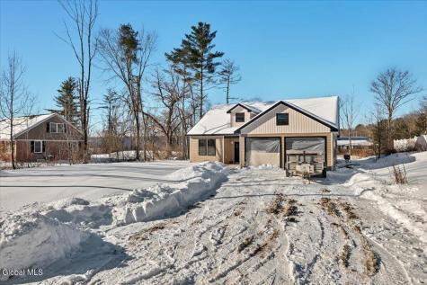 36 Locust Grove Road Saratoga Springs NY 12866