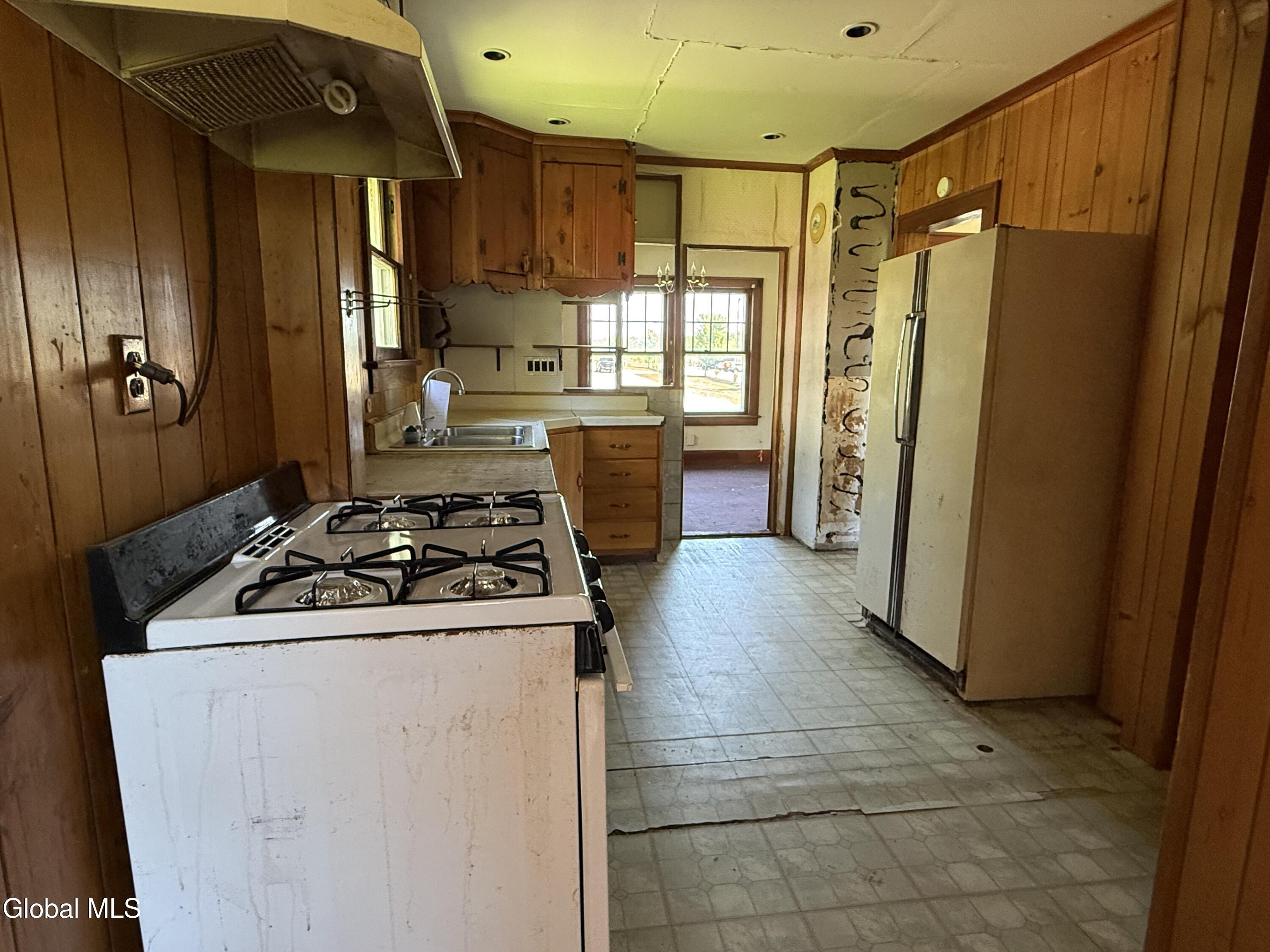 1346 Hillside Avenue Niskayuna NY 12309