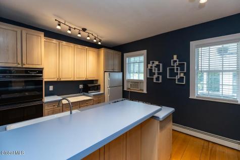 10 Ten Broeck Place Albany NY 12210