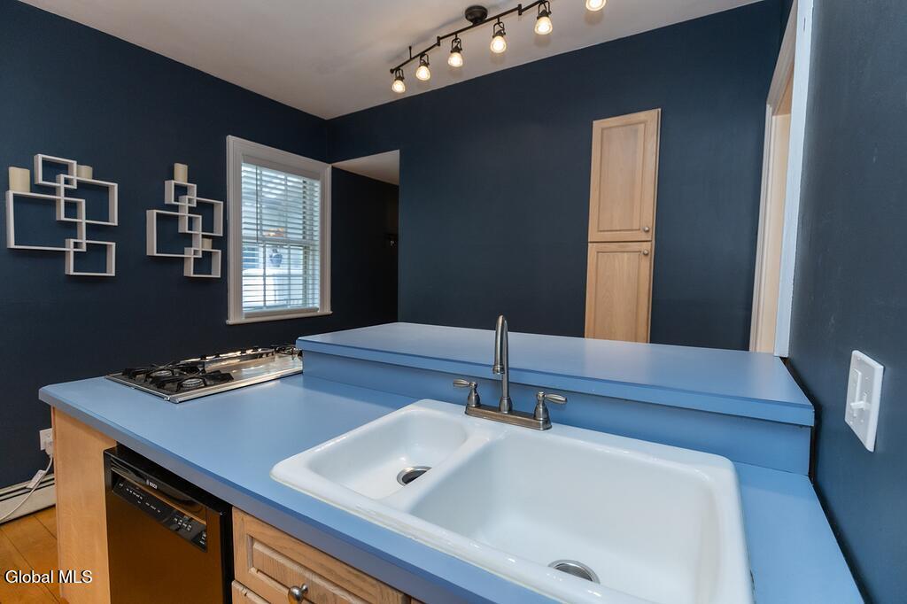 10 Ten Broeck Place Albany NY 12210