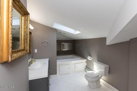 10 Ten Broeck Place Albany NY 12210