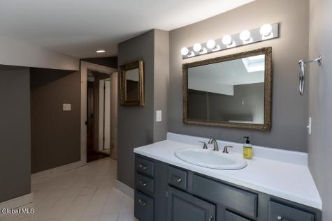10 Ten Broeck Place Albany NY 12210