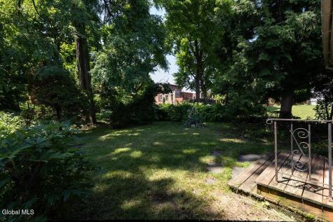 10 Ten Broeck Place Albany NY 12210