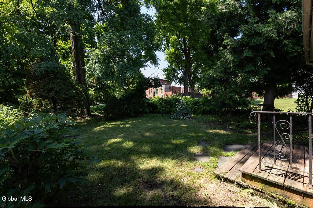 10 Ten Broeck Place Albany NY 12210