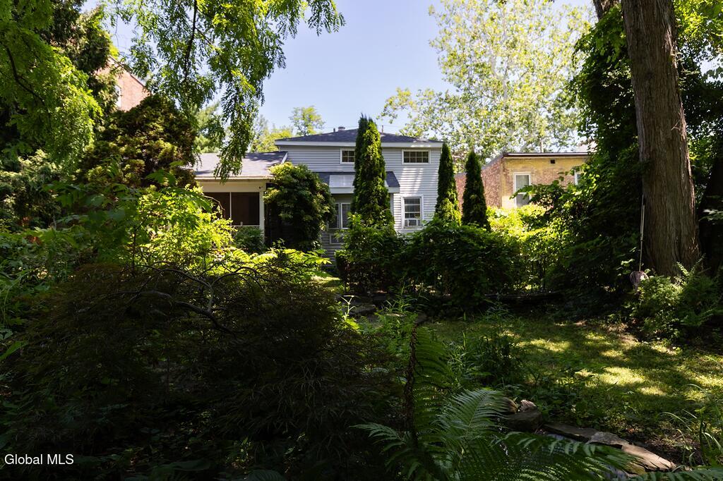 10 Ten Broeck Place Albany NY 12210